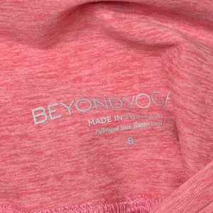 Beyond Yoga Spacedye Caught In The Midi Leggings in Pink Women’s Size Small thumbnail 10