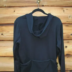 Black Pullover Sweatshirt  thumbnail 9