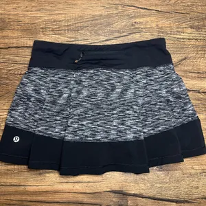 Lululemon Pace Rival Skirt Size 4 Black Gray Built In Shorts Tennis Running thumbnail 2