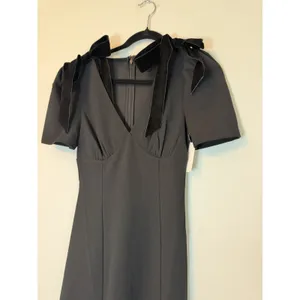 ASTR The Label Celia Puff-Sleeve V-Neck Midi Dress ADR102919-003 Women's XS NWT thumbnail 4