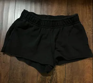 & Other Stories Black Sweatshorts thumbnail 1