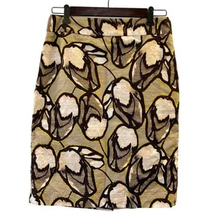 Ann Taylor Women's Floral Skirt Size 4 thumbnail 1