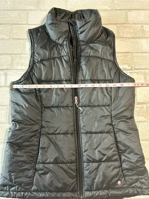 Calia Black Quilted Puffer Vest Outdoors size Medium thumbnail 4