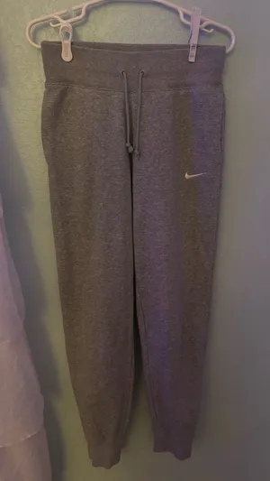 Nike Men’s Grey Sweatpants thumbnail 1