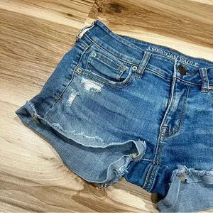 American Eagle Cuffed Jean Shortie Shorts Women’s 2 thumbnail 2