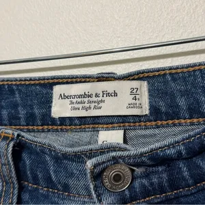Abercrombie & Fitch The Ankle Straight Ultra High Rise Jeans Size 27 / 4 thumbnail 2