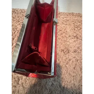 Vintage Red‎ Embossed Faux Leather Pull Tab Kiss Lock Clutch Evening Bag Floral thumbnail 5