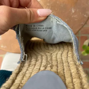 Urban Outfitters Mimi Suede Espadrille Sandals in blue size 8 / worn once thumbnail 3