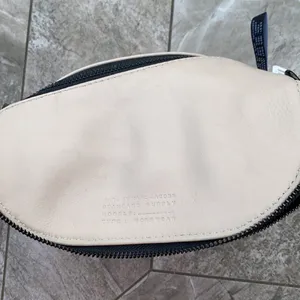 Marc Jacobs REVERSIBLE leather Crossbody / Creme /Hunter Green, GOAT leather thumbnail 11