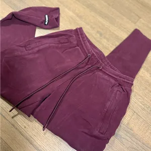 Alphalete Maroon Women's Gym Joggers: Size Small thumbnail 2