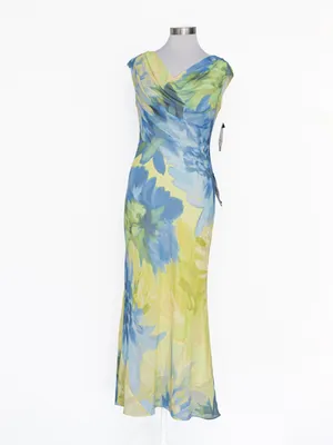 Betsy & Adam - Petite Floral Chiffon Maxi Dress thumbnail 2