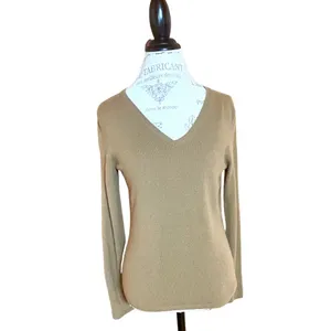 Sutton Studio Cashmere Classic Tan V-neck Sweater Sz M 100% Cashmere thumbnail 4