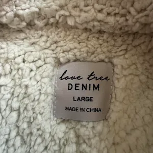 Love Tree Black Denim Jacket Cream Sherpa Collar Size L thumbnail 4