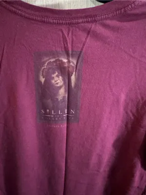 Women's Sullen Graphic Tee in Deep Berry Size Large thumbnail 4