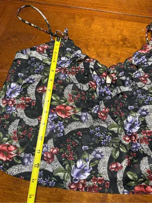 VTG Victoria’s Secret Floral Cutout Camisole Medium Gold Label Tank Top Y2K Cami thumbnail 6