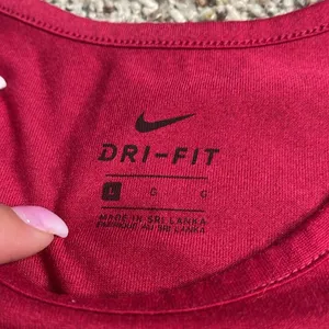 Nike DriFit Deep Red Tank Top Large thumbnail 3