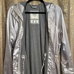 Vintage Y2K Abercrombie & Fitch Silky Gray Water Wind Resistant Light Jacket Sma thumbnail 11