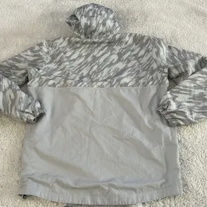 Under Armour Women's Sz L Gray Camo Windbreaker Anorak Jacket Athleisure Luxe thumbnail 2