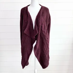 Abercrombie & Fitch Burgundy Cross Hatch Cable Knit‎ Cardigan Size M thumbnail 2