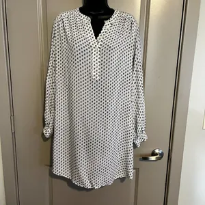 Women's H&M Black & White LS Dress, Size‎ 12 thumbnail 8