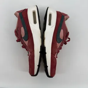 Nike Air Max Women's Shoes Suede Red Stardust Sneakers Size 8.5 FB8459‎ thumbnail 5