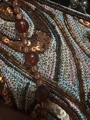 Statement Beaded Handbag ✨ Unique Vintage thumbnail 7