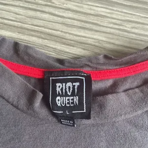 Riot Queen Alright Crop Tshirt thumbnail 2