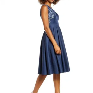 NWT CHI CHI LONDON Appliqué Fit Flare Party Dress Navy 4 thumbnail 2