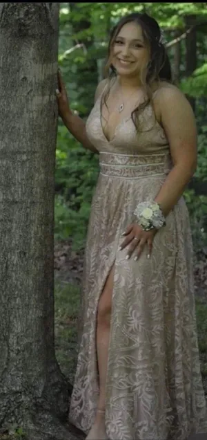 Xtraordinary Prom dress thumbnail 4