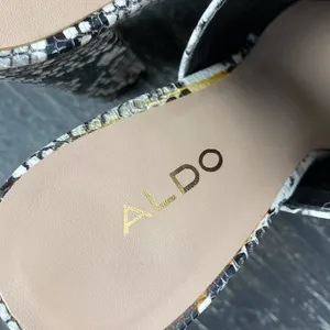 Aldo Ivory & Gray Snake Python Print Block Heel Slide Shoes 6 thumbnail 7