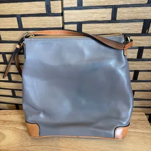 Dooney‎ & Bourke Gray Crossbody Purse thumbnail 2