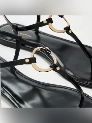 Tory Burch Ring T-Strap Sandal Black/Gold Size 7.5 Like New thumbnail 7