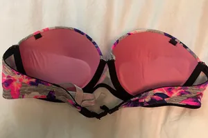 PINK - Victoria's Secret Strapless Bra thumbnail 2