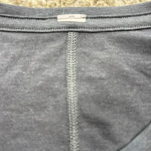 Lululemon Lifted Balance Asymmetrical Hem Long‎ Sleeve Top Women 2 Activewear thumbnail 8