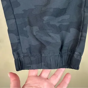 Kyodan Black Gray Camouflage Crop Jogger Pants Medium Casual Grunge thumbnail 6