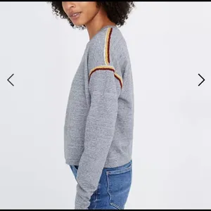 Miles by Madewell Embroidered-Trim Crop Sweatshirt C23‎ thumbnail 2