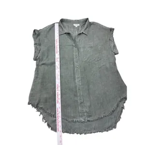 Umgee Green Short Sleeve Frayed Hem Button Down Shirt Small 100%‎ Rayon Boho Top thumbnail 5