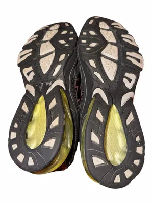New Balance Women’s Black and Pink Athletic Sneakers thumbnail 4