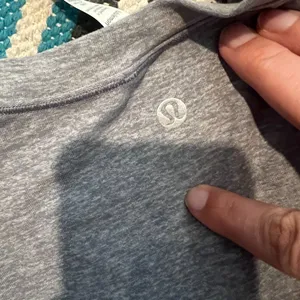 Lululemon short sleeve athletic top in size 4z. thumbnail 9