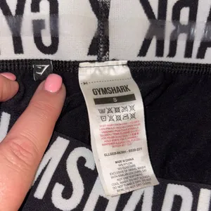 Gymshark Fit Leggings Black Women Size Small Athletic Wear Logo Waist Band thumbnail 7