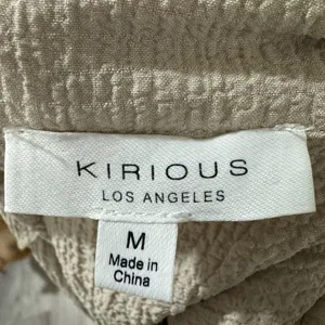 KIRIOUS Gauze Cotton Cropped Short Sleeve Button Down Size Medium‎ Tan thumbnail 6
