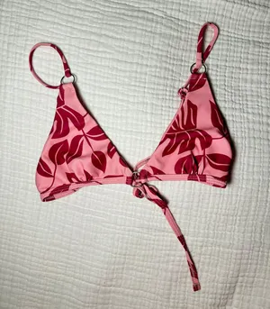 Bikini Top thumbnail 1