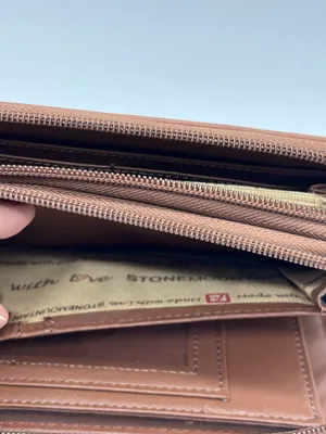 Stone Mountain Wallet Womens One Size Brown Leather Zip Around ID Card Slots thumbnail 5