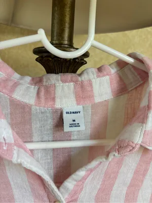 Old Navy Pink & White Striped Short-Sleeve Button Down thumbnail 4