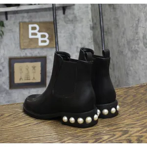 NWT On 34th Womens Jeovana Pearl Chelsea Booties 10019682400 Black Smooth 5.5M thumbnail 7