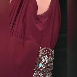 R&M Richards Burgundy Sequin & Beaded Full Length Evening Prom Gown SZ 6 thumbnail 10