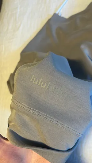 Lululemon Soft Stream Crew thumbnail 4