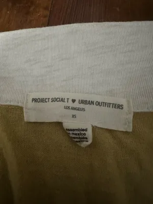 Urban Outfitters Top thumbnail 2