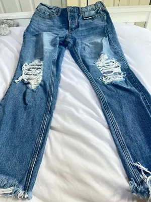 Aeropostale Distressed Jeans thumbnail 2