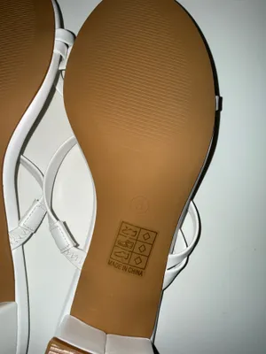 Shoe’N Tale White Strappy Chunky Block Sandals Heels Bridal Wedding New thumbnail 9